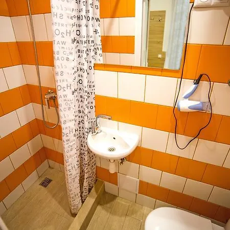 Mini Economy - Chornovola Avenue - 2 Minutes To The Opera House *